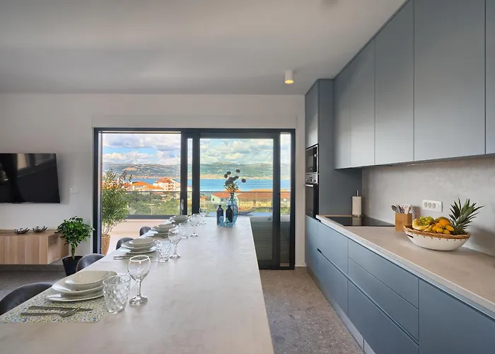 The Wave - Sea-view & Pool
