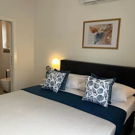Apartmán The Wave - Sea-view & Pool