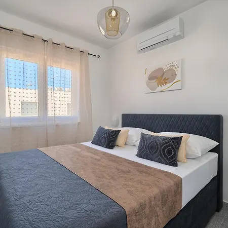 The Wave - Sea-view & Pool